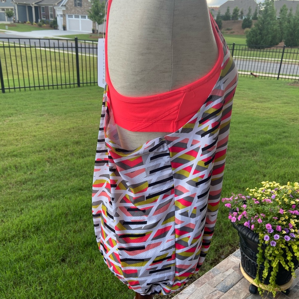 Fabletics Workout /Yoga Top🏋️♂️🧘🏻♂️ - Picture 2 of 7
